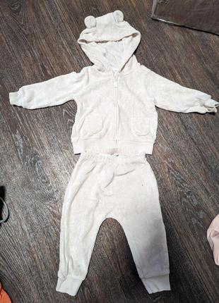 Спортивний костюм для малюка2 фото