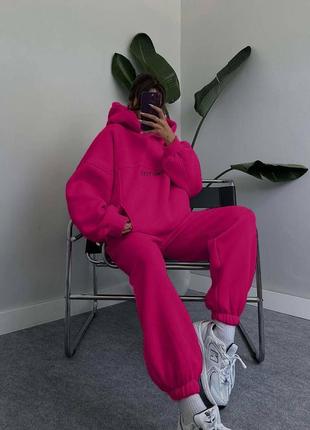 Костюм тренд 20243 фото