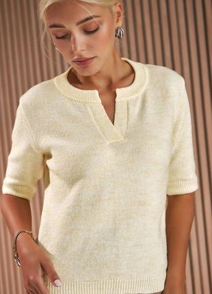 Нежный джемпер женский с коротким рукавом лимонного цвета. модель 25312 фото