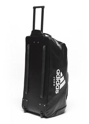 Дорожная сумка на колесах с белым логотипом judo | черная | adidas adiacc056j1 фото