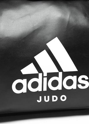 Дорожная сумка на колесах с белым логотипом judo | черная | adidas adiacc056j4 фото