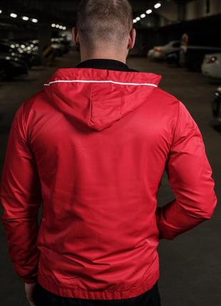 Куртка ветровка мужская lacoste красная3 фото
