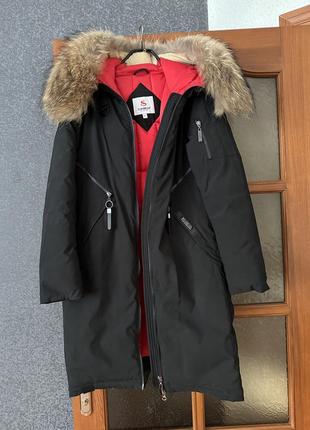 Зимний пуховик