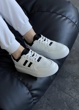Кросівки білі топ якість10 фото