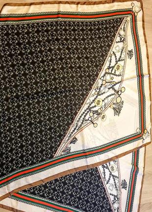 Шикарный итальянский огромный шарф палантин шаль с логотипами шёлк + вискоза