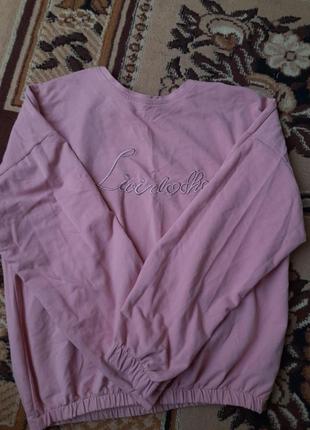 Легка розова кофтинка