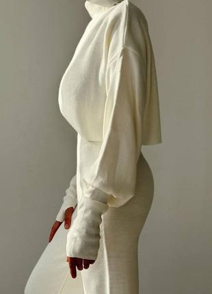 Теплый костюм акриловый кофта с горлом свободного прямого кроя с рукавами фонариками брюки с высокой посадкой широкие клеш на резинке7 фото