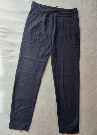 Классические синие штаны брюки promod в полоску на резинке5 фото