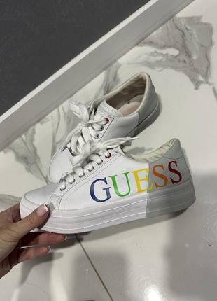 Кеди/кросівки guess