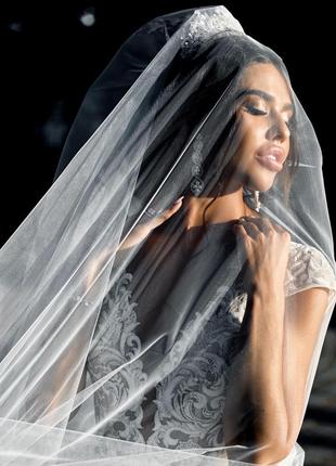 Шикарное свадебное платье, не венчанное.7 фото