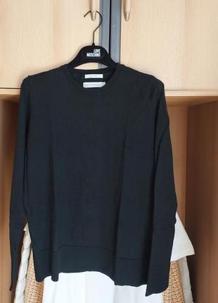 Джемпер peak performance.  р. l подойдёт на m. шерсть massimo dutti  gant