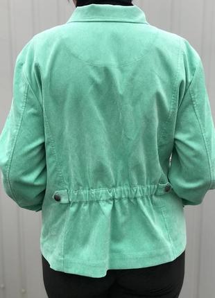 Вельветова курточка в мятному кольорі3 фото