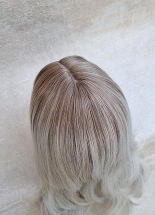 Парик с длинными светлими волосами без челки блонд термопарик под натуральный волос для образу барби3 фото