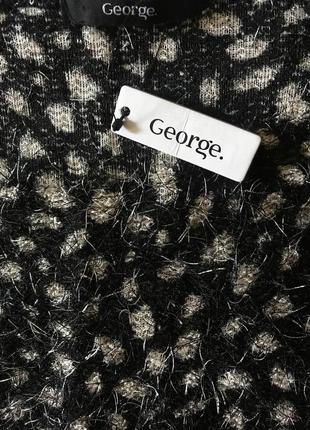 Очень красивая и стильная брендовая кофточка 18.