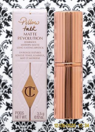 Повнорозмірна матова помада для губ charlotte tilbury matte revolution  pillow talk 2 medium 3.5 г