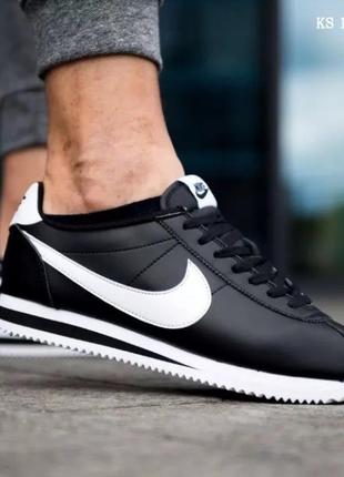 Мужское демисезонное спортивное кроссовки мужские спортивные кроссовки nike cortez