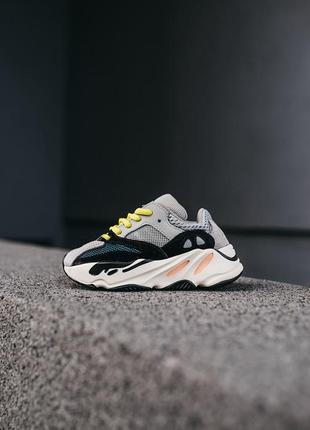 Дитячі кросівки adidas yeezy boost  7001 фото