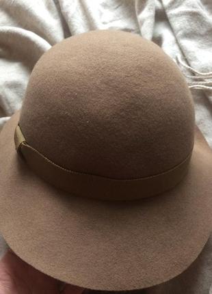 Фетровая шляпка с узкими полями6 фото