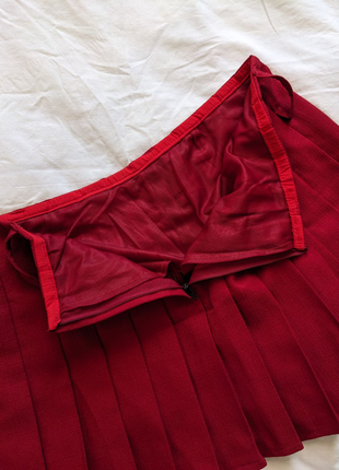 Невероятная красная юбка5 фото