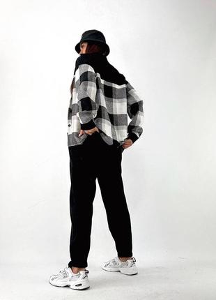 Стильний прогулянковий брючний костюм двійка з сорочкою3 фото