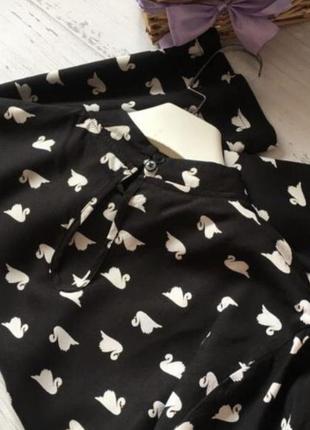Блуза с птичьим принтом5 фото