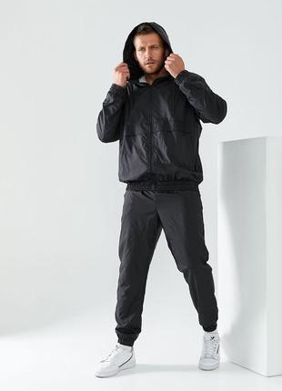 Мужская куртка-ветровка с капюшоном8 фото