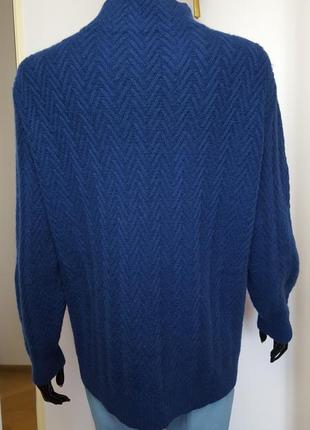 Кашемировый свитер на замке7 фото