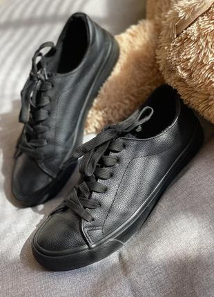 Чорні шкіряні кросівки кеди на шнурівці, new look 38 р