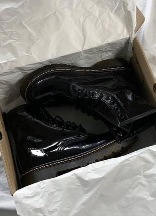 Чоботи dr.martens