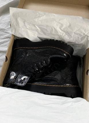 Чоботи dr.martТуфли dr martens