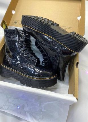 Чоботи dr.martens