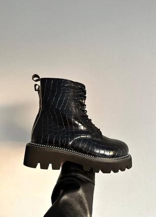 Жіночі черевики чорні python boots black