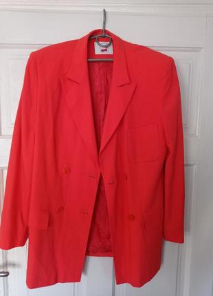 Неймовірний яскравий жакет піджак