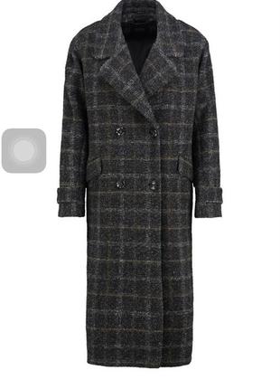 Шикарное двубортное пальто из роскошной шерсти букле6 фото