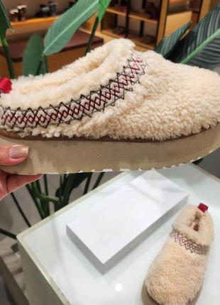 Стильні уггив стилі ugg  овчина на платформі