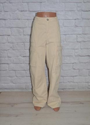 Брюки карго "bershka mediun rise cargo straight"5 фото