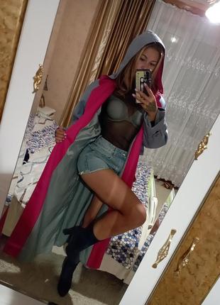Винтажный, актуальный, модный, стильный тренч, плащ с капюшоном