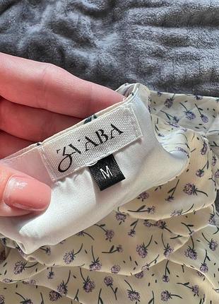 Светлое платье