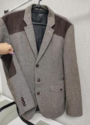 Теплый мужской пиджак со вставками1 фото
