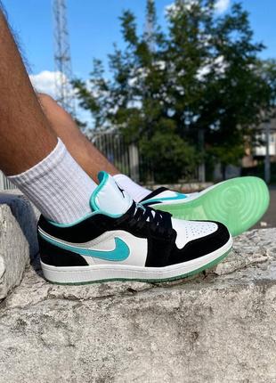 Чоловічі низькі кросівки найк чорно білі бірюза nike air jordan 1 low black white turquoise