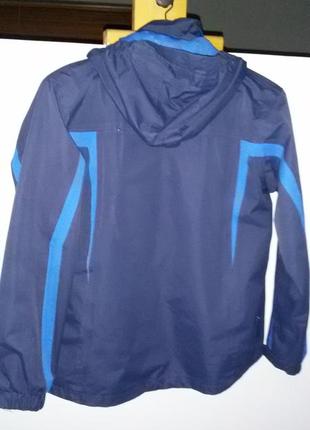 Суперовая куртка-ветровка для парня 13-14роков mountain warehous kids(канада)4 фото