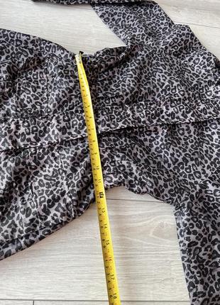 Стильная леопардовая ветровка для девчики 9-10р серая длинная куртка ветровка для девчонки 9-10р8 фото