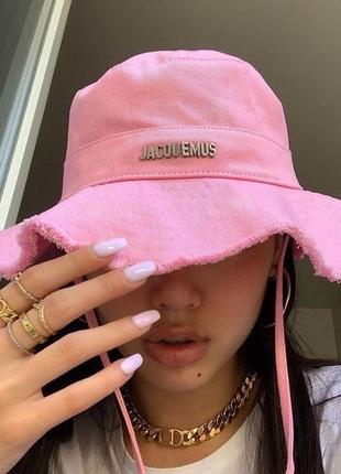 Трендова панама у стилі jacquemus