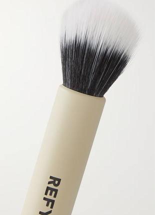 Refy duo face brush кисточка двойная универсальная кисть для макияжа лица тональной основы кремового бронзера румян хайлайтера2 фото