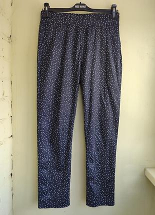 Оригинальные трикотажные брюки лосины в горох бренда shein