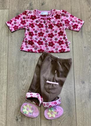 Костюм  флисовый - худи, штанишки и пинетки с объёмной аппликацией цветов okay (германия)2 фото