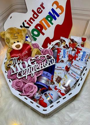 Подарунок для коханої дівчини, жінки, дружини, сестри / на день народження / подарунковий бокс - kinder love teddy1 фото