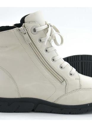 Ботинки caprice