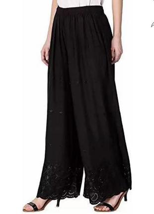 Брюки чорні жіночі брюки з ажуром палацо штани широкі легкі з карманами та ажурним низом next- m,l2 фото