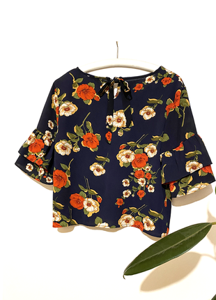 Eur 38-40 квіткова блузка коротка пряма блуза короткий рукав волани рюші4 фото